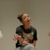 Any Gabrielly traz vídeo reflexivo para cover de "My Future", de Billie Eilish