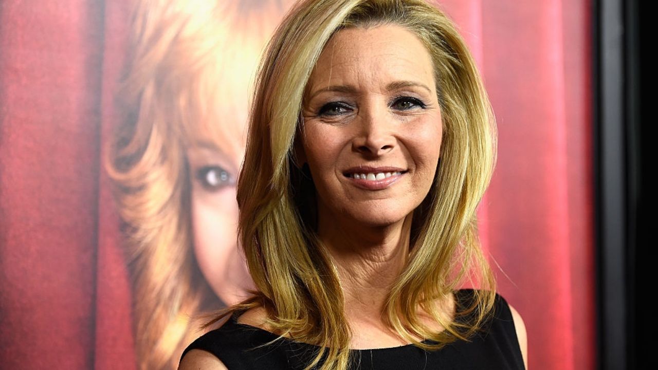 Lisa Kudrow é protagonista de comédia musical do Disney+; saiba detalhes