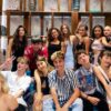 Integrantes do Now United entregam spoilers do clipe de "Wave Your Flag"