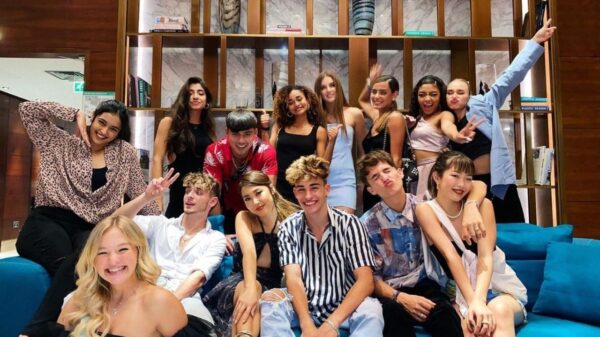 Integrantes do Now United entregam spoilers do clipe de "Wave Your Flag"
