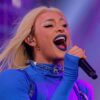 Pabllo Vittar canta repertório completo e dá spoiler sobre novo álbum