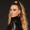 Grávida, Perrie Edwards encanta ao mostrar barrigão em novas fotos