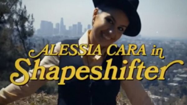 Alessia Cara se transforma em detetive em prévia inédita de "Shapeshifter" - veja!