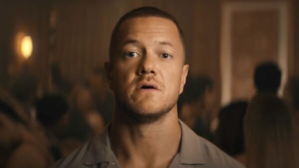 Imagine Dragons encara luto no clipe emocionante de 'Wrecked'