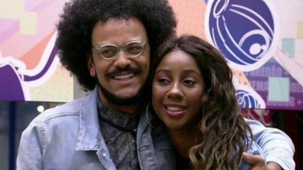 João Luiz convida Camilla de Lucas em primeiro episódio de projeto sobre cultura pop