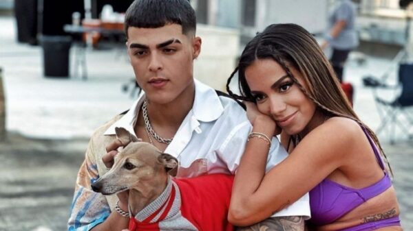 "Todo o Nada": Lunay divulga clipe com Anitta e web fica louca com a ausência do cão Plínio