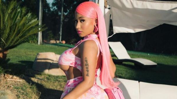 Nicki Minaj marca live para fazer anúncio urgente; saiba mais