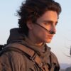 Timothée Chalamet arranca suspiros da web em novo pôster de "Duna" - veja!