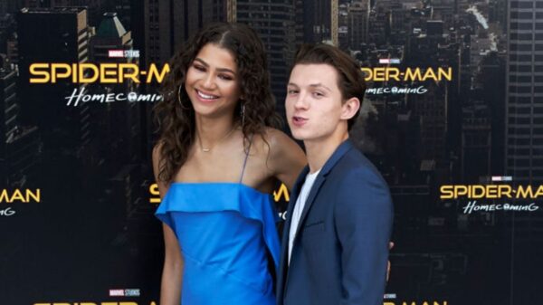 Novo casal? Zendaya e Tom Holland são vistos aos beijos e web surta; vem ver