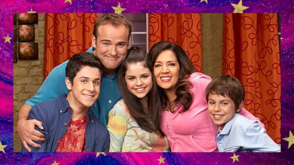 Selena Gomez revela por que não fala com o elenco de "Feiticeiros de Waverly Place"