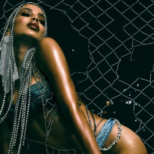 'Funk Generation': Anitta comenta sobre shows no Brasil durante turnê