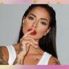 By Pamella revela a chave do sucesso: 'Apanhando da vida'