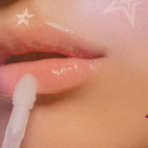 Glossy lips ativado: adeus, lábios ressecados!